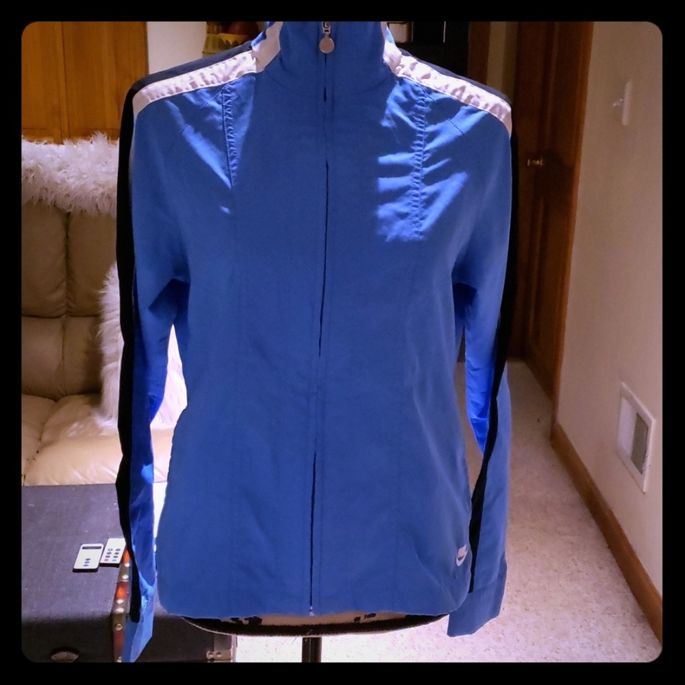 Nike light spring/summer jacket